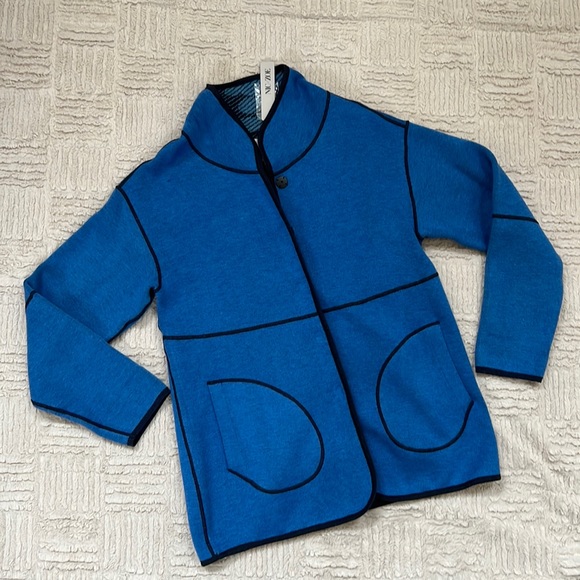 Nic+Zoe NOW AND LATER REVERSIBLE JACKET in blue multi, Size PS
New with tags - Picture 2 of 16